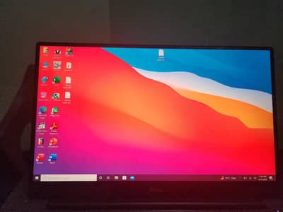 Intel(R) Core(TM) i7-7820HQ CPU @ 2.90GHz 2.90 GHz