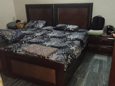 2 single king size beds with mattress and side table i