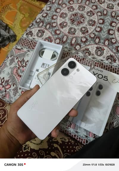 vivo y05 4/64 15 days used 10/10.