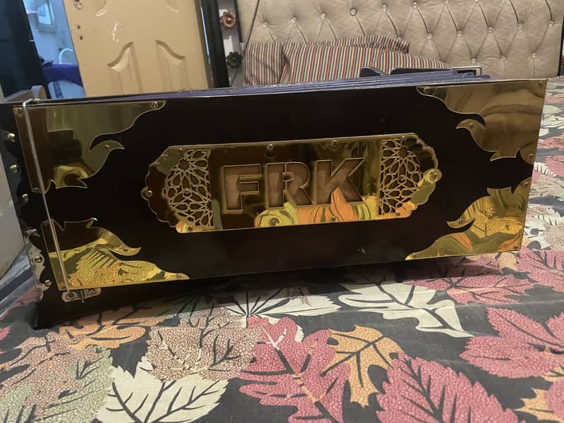 Camera bellow harmonium 0