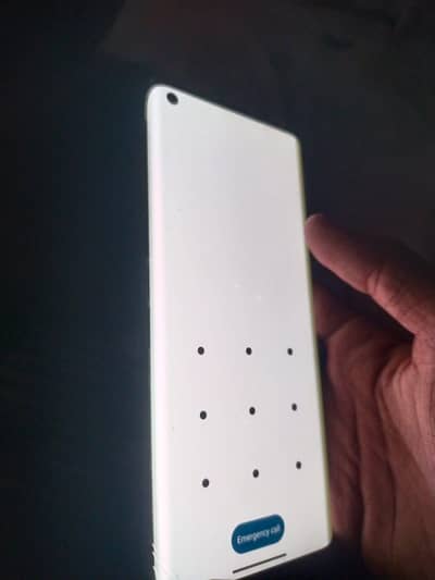 Used mobile Motorola edge plus 2022 non pta all okay 10 by 7 t