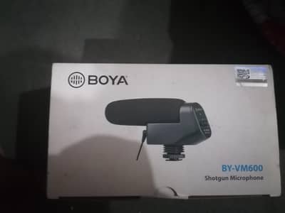 Boya BY-VM600 mic hai just like new one
