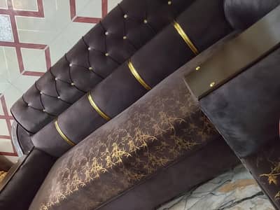 6 piece set available new Condition final price 45k