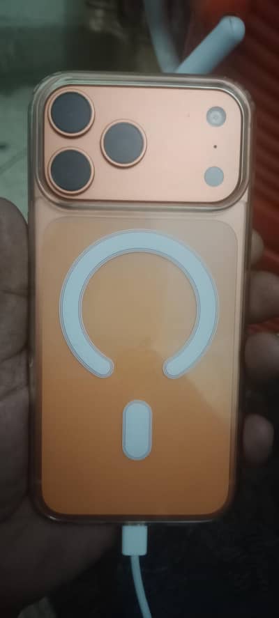 17 pro max factory unlocked 256 gb  box ceble condition 10/9.9