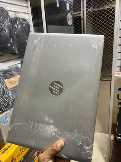 Hp pro book i5 10th Gen 8Gb Ram 256Gb SsD Fingerprint full HD