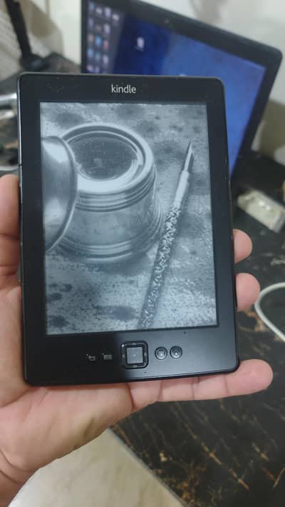 Amazon Kindle Model D01100