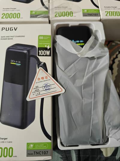 Box packed pugv international brand 100watt power bank 20000mah