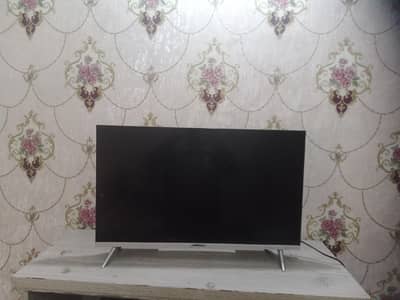 android 32 inc led /app store /you tube /wifi