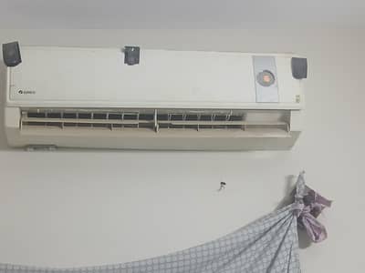 Gree Ac 1.5 town ok condition