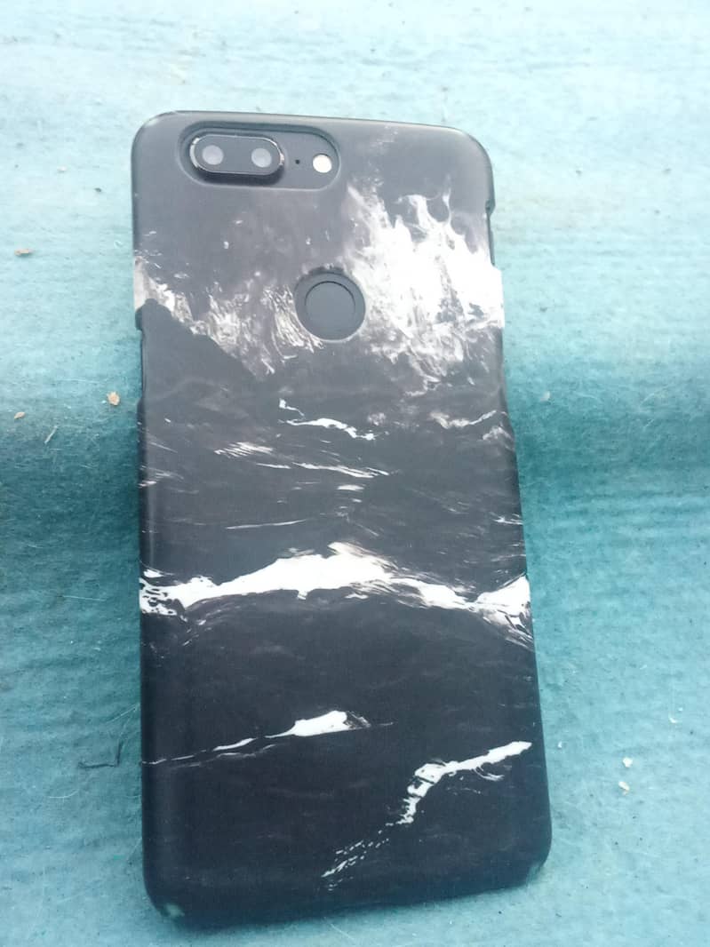 OnePlus 5T 1