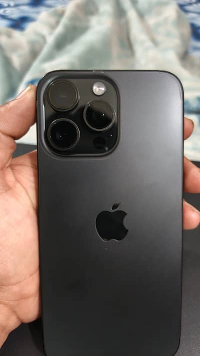 15 pro max Black Titanium Factory Unlock 2 months sim working