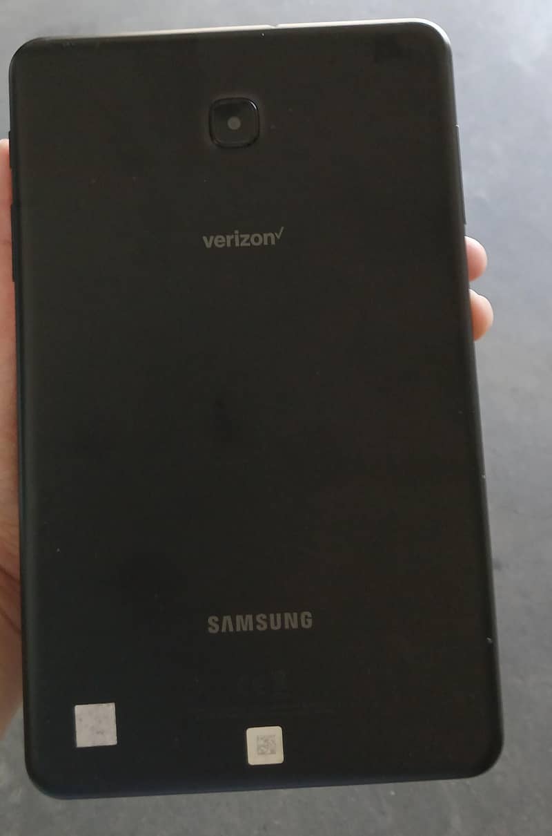 Samsung Galaxy Tab A8 with flip case 3