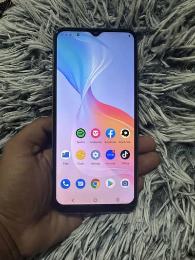 Vivo Y21a very chip price urgent Sale