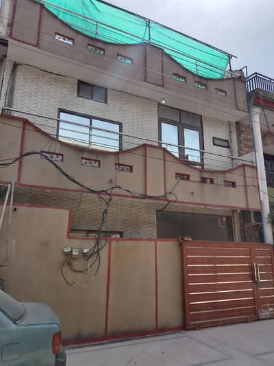 Double stories full house for bachelors for rent in I-10