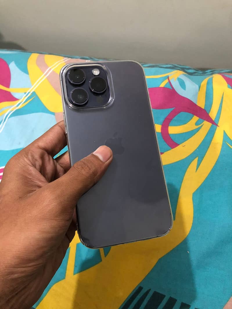 iPhone 14 Pro Max 2