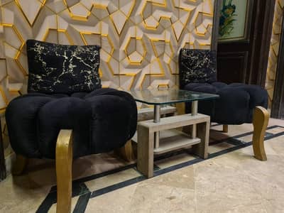 puffis sofa with table