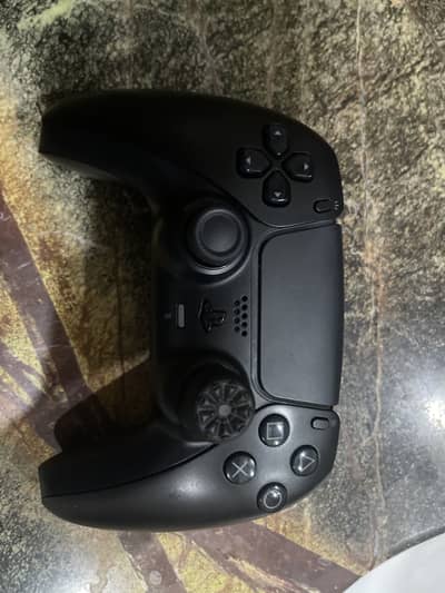 Midnight black ps5 controller used mint condition