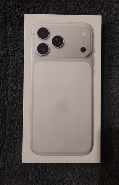 Apple iPhone 17 pro max 256 GB non pta Factory unlocked