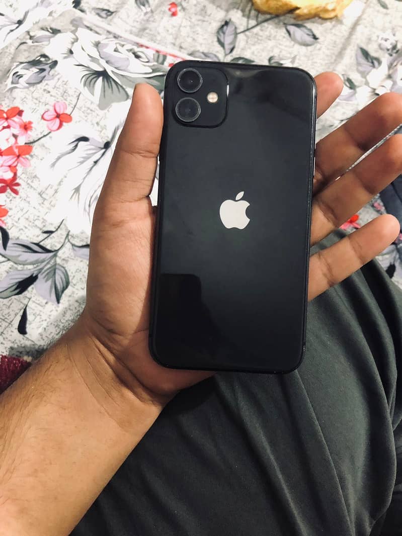 iPhone 11 5