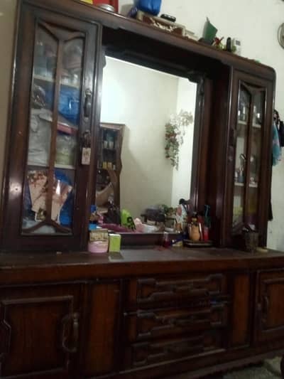 Dressing table for sale good condition