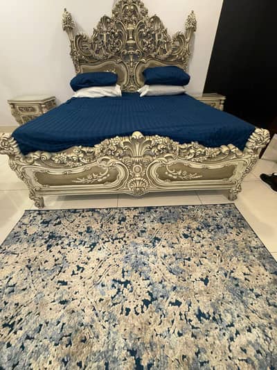 COMPLETE BEDROOM SET FOR SALE