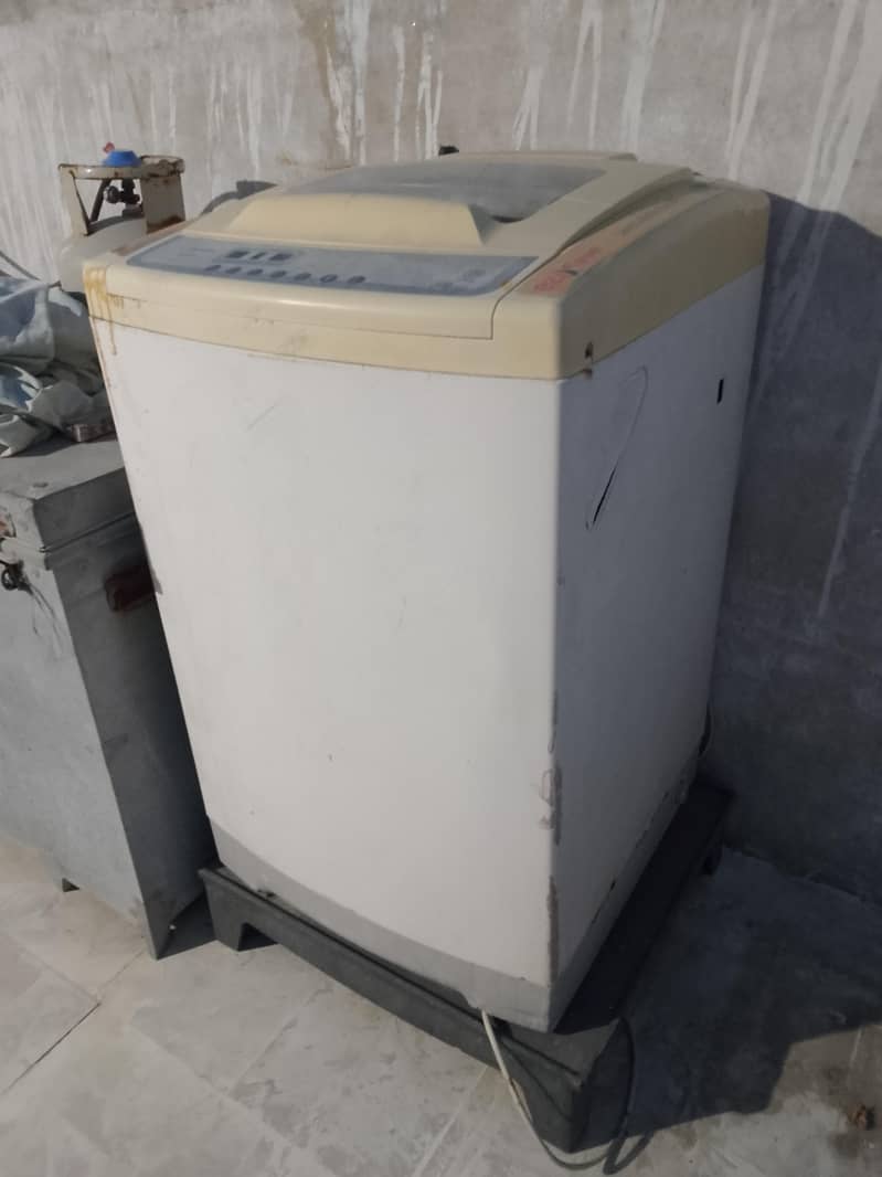 Dawlance Full automatic washing machine 2