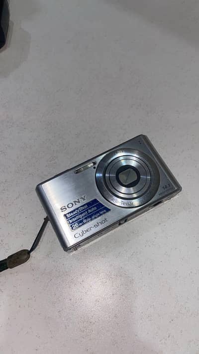 Digital camera sony DSC W430