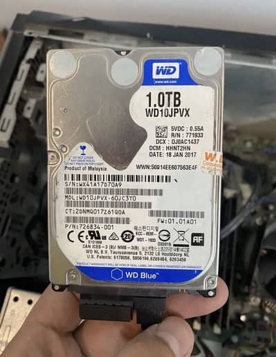 Dell 7010 SFF Core i3 8GB RAM 1TB HDD Radeon 2GB Win10