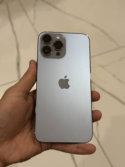 I phone 13 pro Max 128 GB Factory unlock 90% Battery Health 10 by 10
