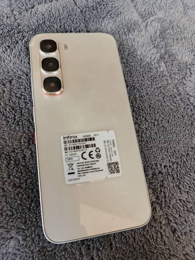 Infinix hot 60pro just 10 days use  accessories untouch