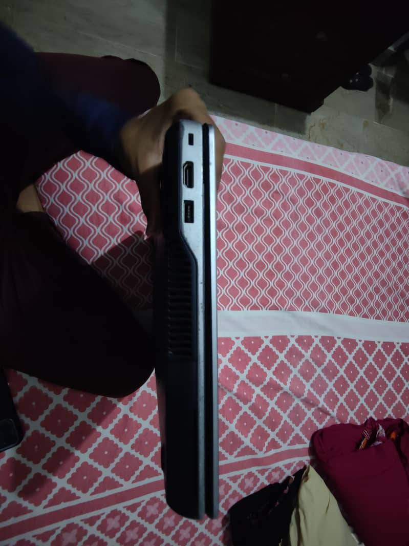 Dell Latitude E6540 4