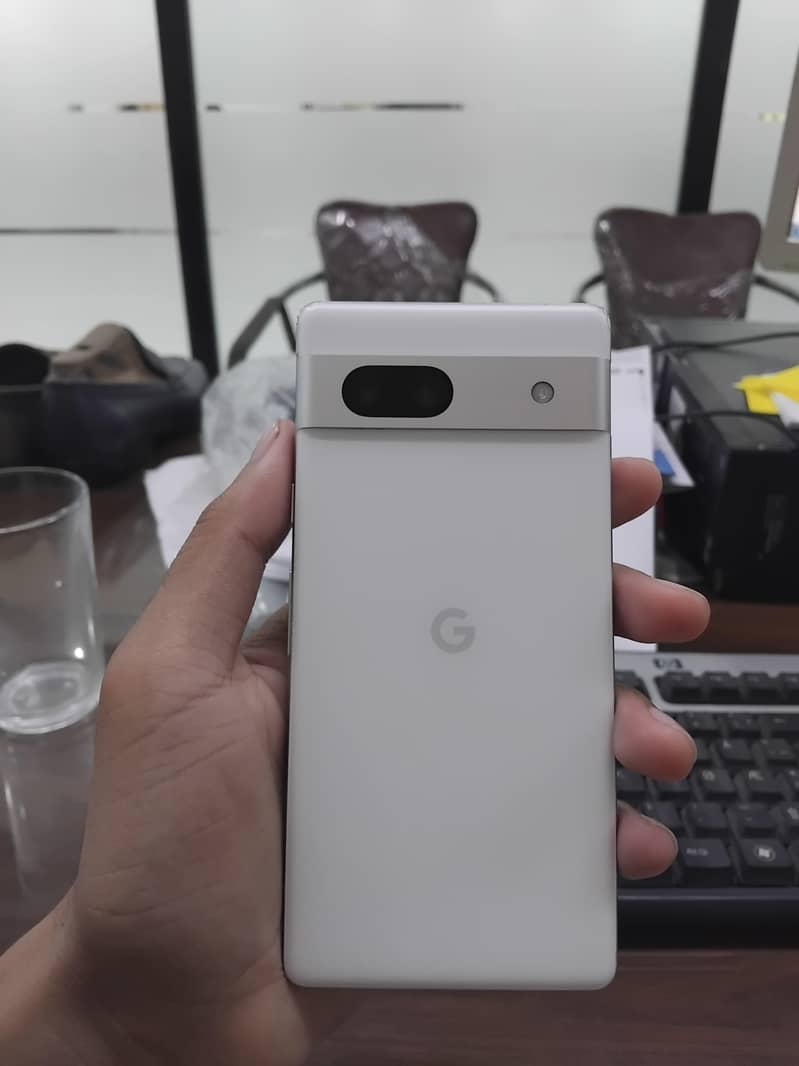 Google Pixel 7a 0