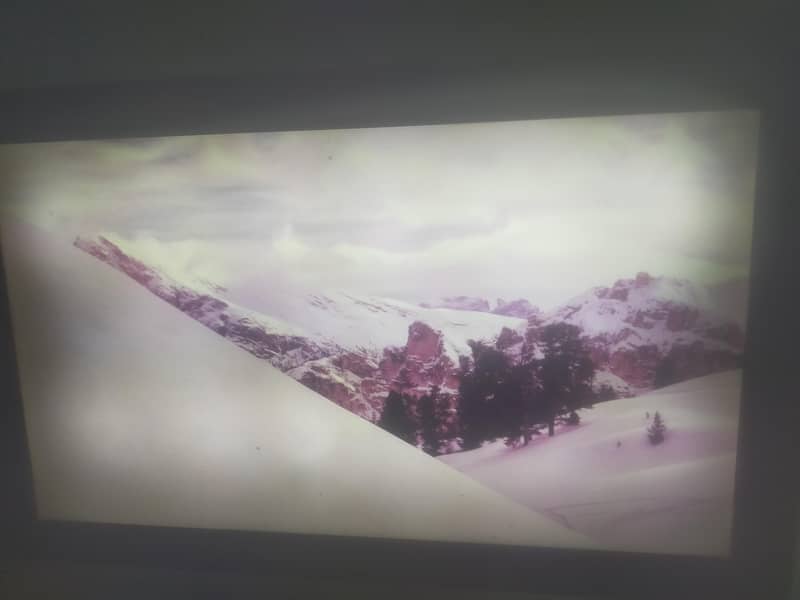 32 inch Android LED 4