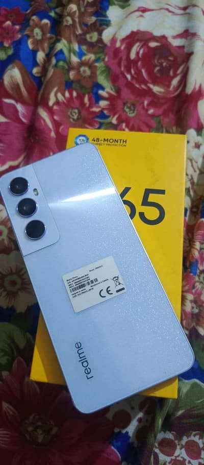 Realme c65