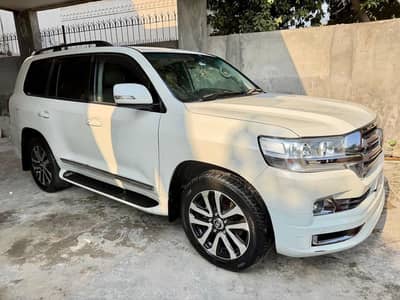 Toyota Land Cruiser AXG v8