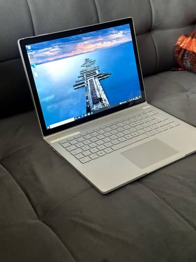 Core i5-7th surface book 2