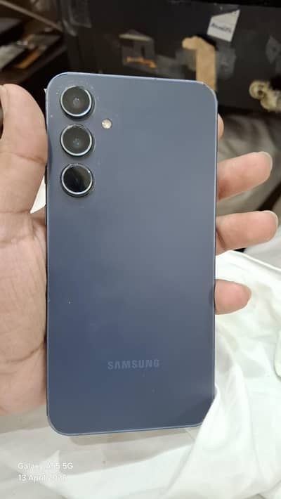 A55 5G 3 months warranty complete  box cable sealed phone