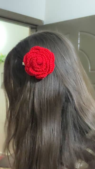 Crochet hair clips for girlies
