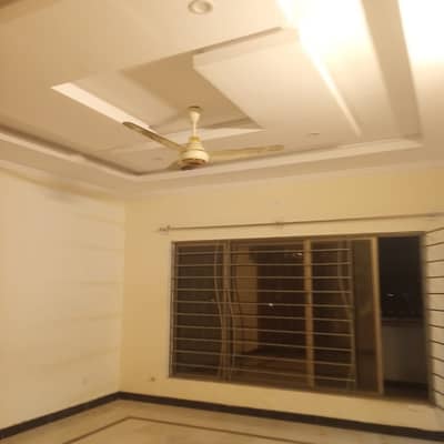 Rawalpindi Bahria Town Phase 8 Sector L 10 Marla Ground Portion For Rent