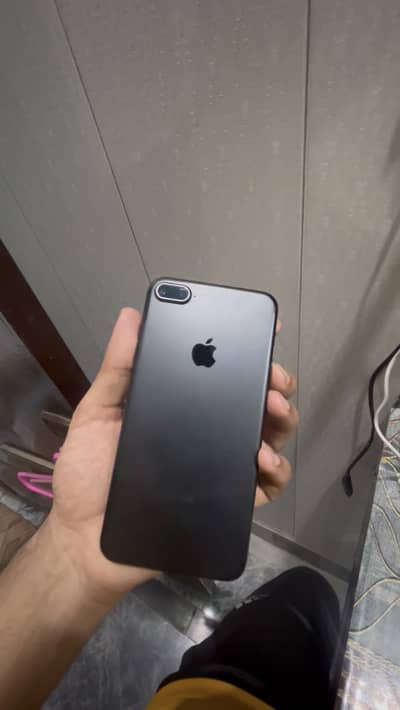 10/10 condition IPhone 7plus LLA official PTA Approved • Memory 128 GB