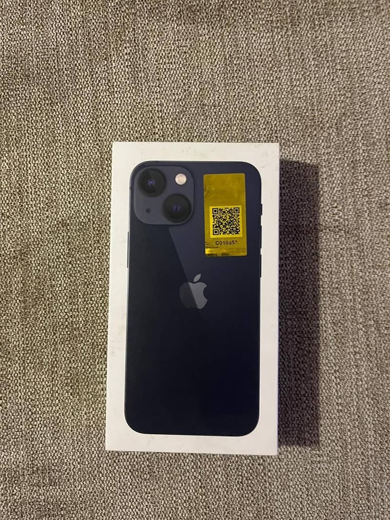 Apple iPhone 13 mini 0