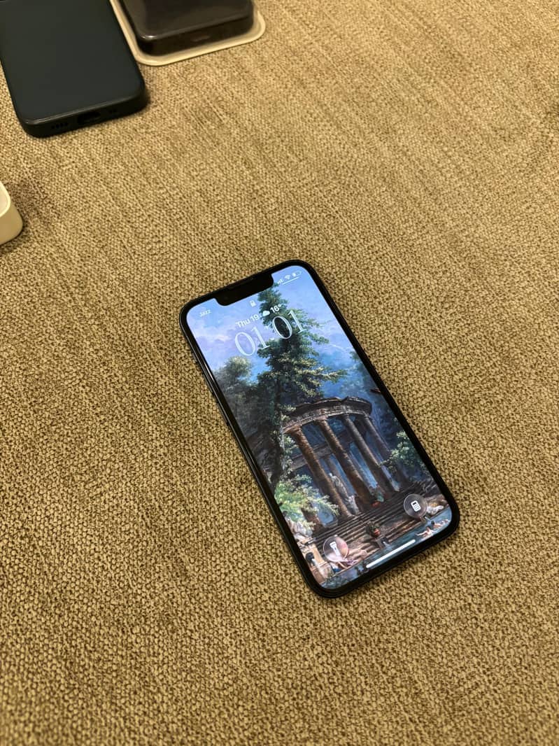 Apple iPhone 13 mini 2