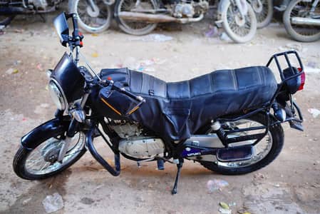  Suzuki GS 150 for Sale – Excellent Condition 