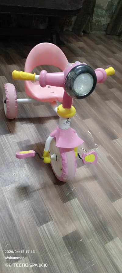 Kids 3 wheel byclycle