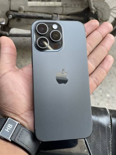 iPhone 15 pro max  jv