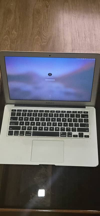 Macbook Air 2013 | 13 Inch | Excellent Condition