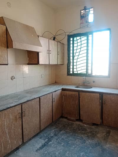 Small Separate Flat For Rent in Tajbagh Near Harbanspura