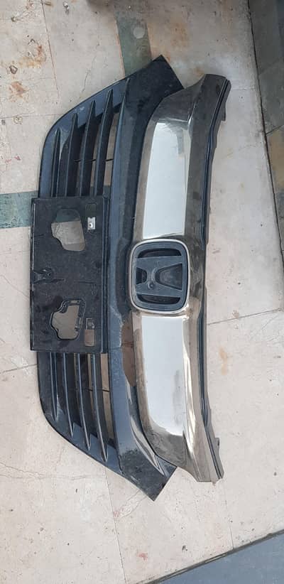 HONDA VEZEL FRONT GRILL