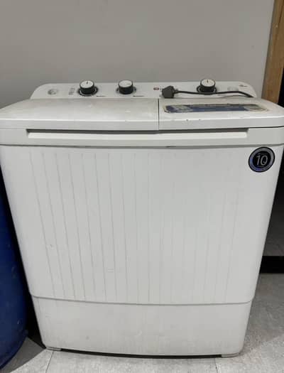 Dawlance semi auto washing machine