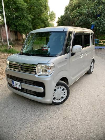 Suzuki spacia hybrid 2023